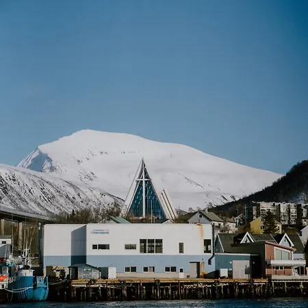 Norwegian Fjord Explorer Line Hotel na wodzie
