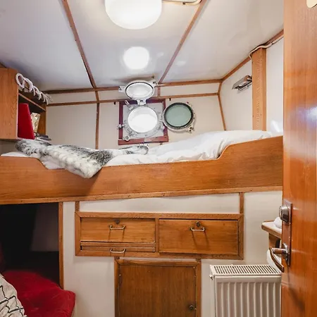 Norwegian Fjord Explorer Line 船屋 特罗姆瑟