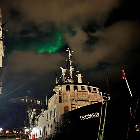 Norwegian Fjord Explorer Line Hotel na wodzie *
