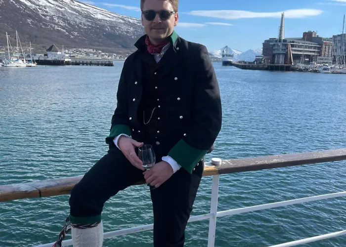 Norwegian Fjord Explorer Line Тромсё