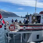 Norwegian Fjord Explorer Line بوتيل