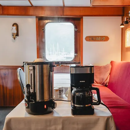 Båthotell Norwegian Fjord Explorer Line Tromsø